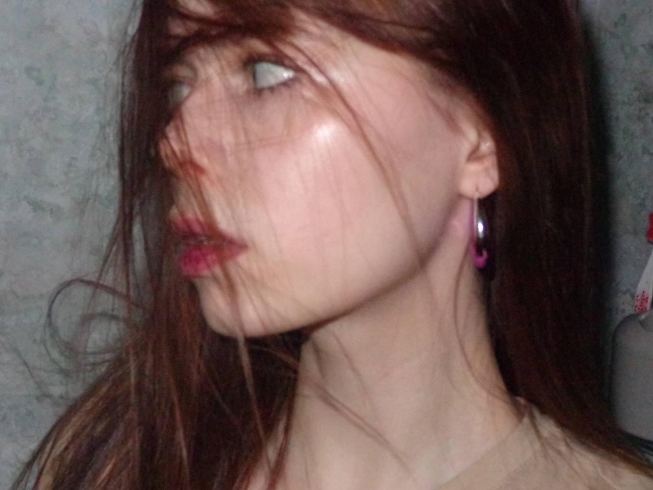 DiaMylott Live Image