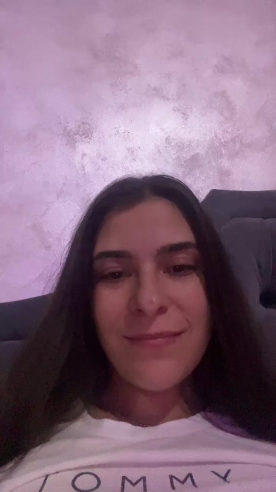 Helene_doll Live Image