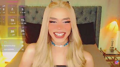 MichaelsEmma Live Image