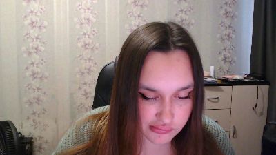 MillyBrasfield Live Image
