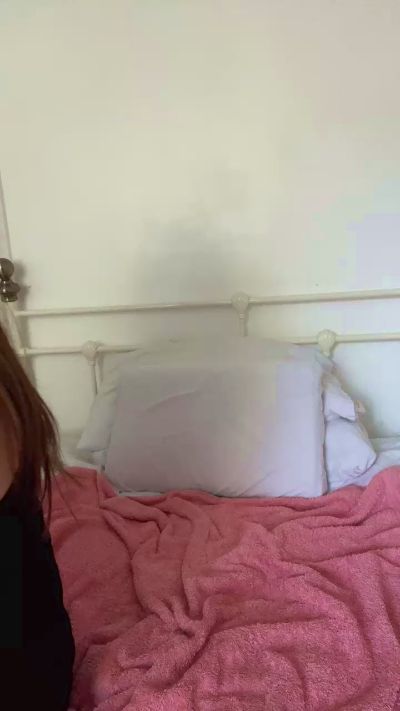 NawtySexbomb Live Image