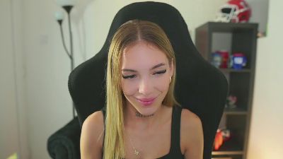 alexxisky Live Image