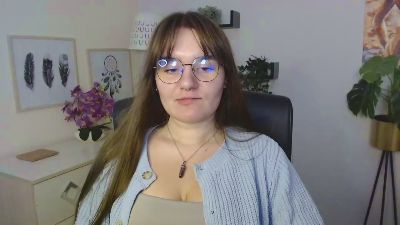 julie_sensual