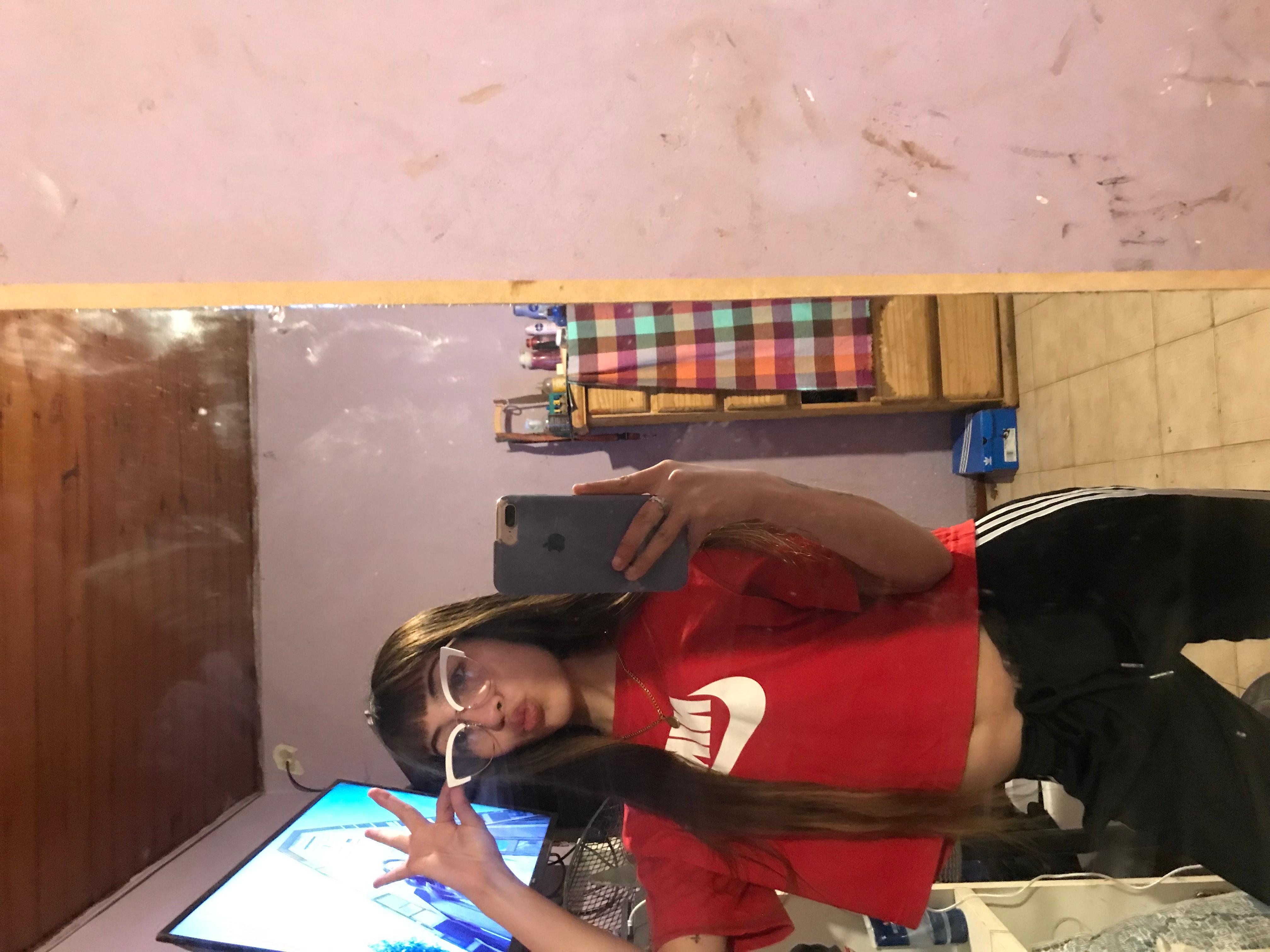 tini2424 Live Image