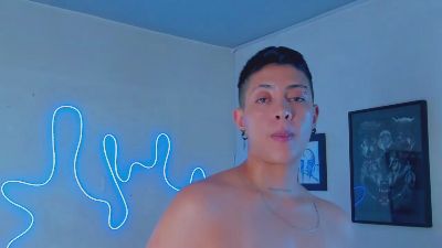 Aleja_2 live from Colombia
