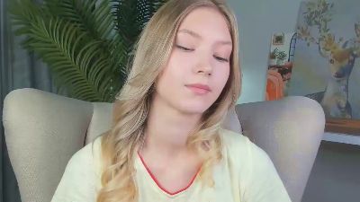 AlthenaDaggett live from Finland