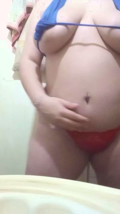 Arianarc22 live from Argentina