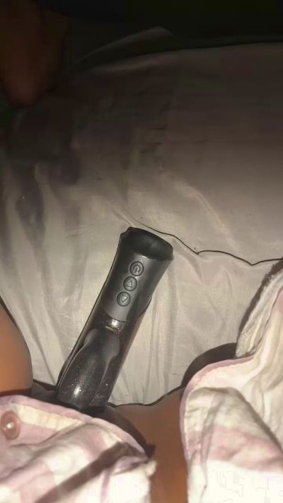 Biiaxos live from United Kingdom