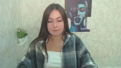 EmiStern_ live from United States