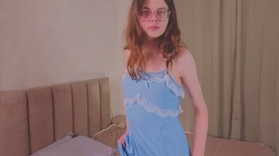 ErlinaFerran live from France