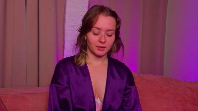 FannyBeresford live from France