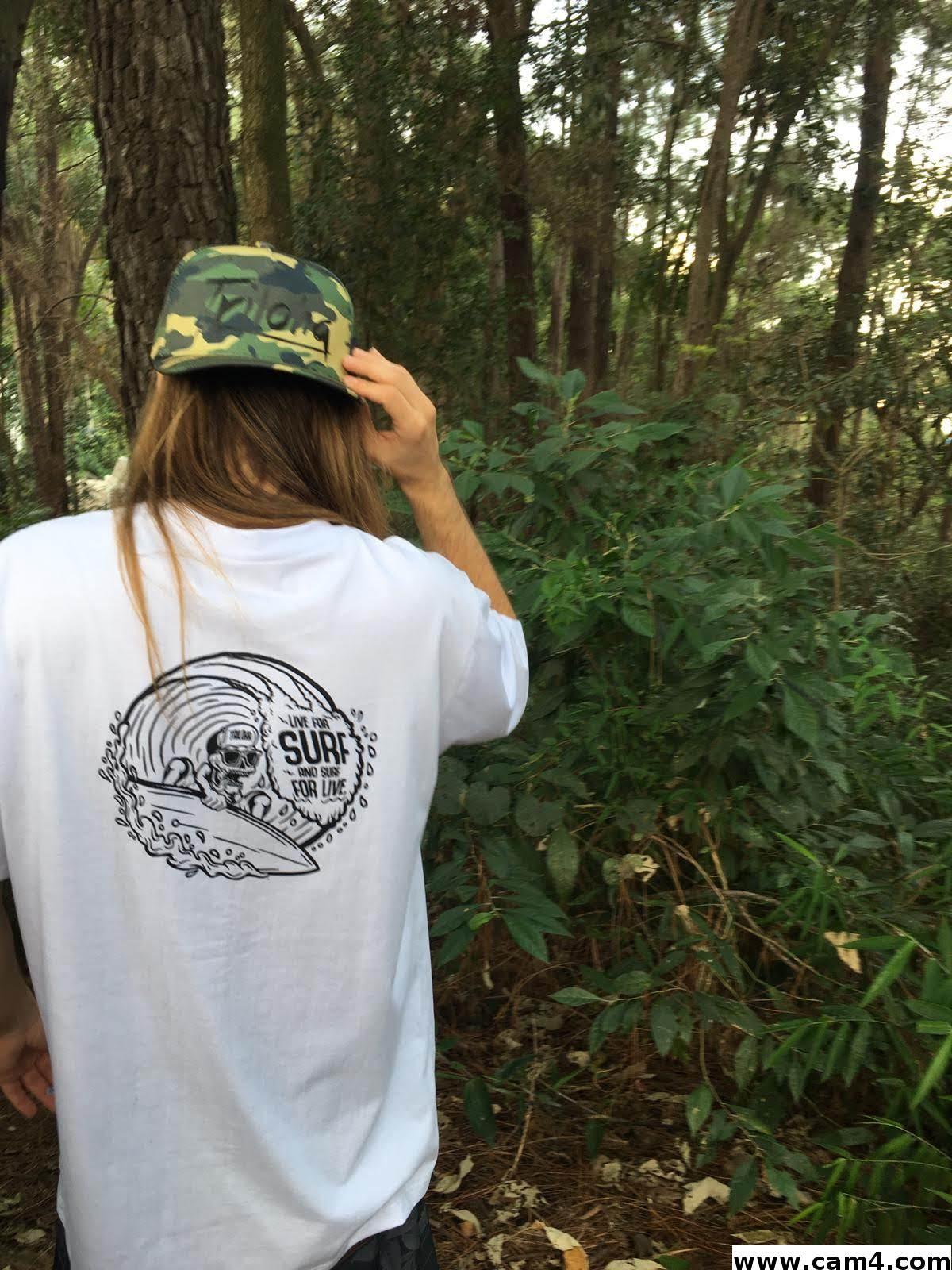 Feee_axl live from Brazil
