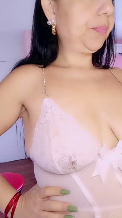 Gigifantasy live from Brazil