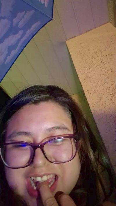 Haylee619 live from Canada