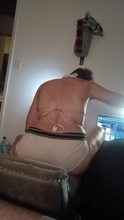 Karma6969 live from United States