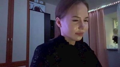 KirstinSeth live from France