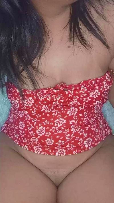 Lailamello live from Brazil