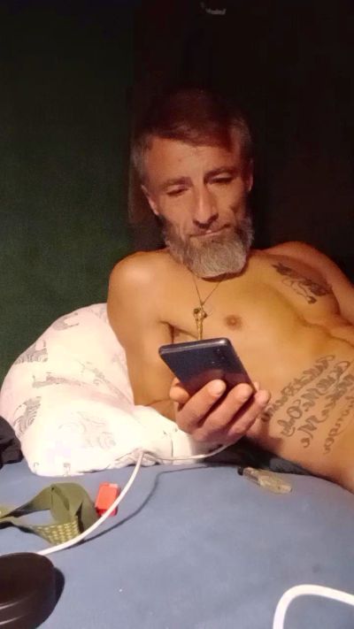 NaughtyDaddyOO live from Germany