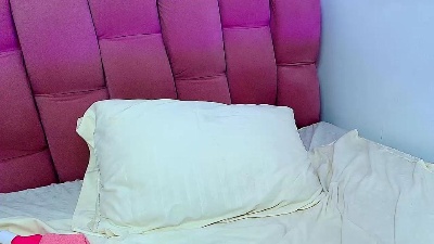 PinkyNova live from Colombia