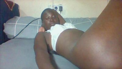 Queen_grasha live from Kenya