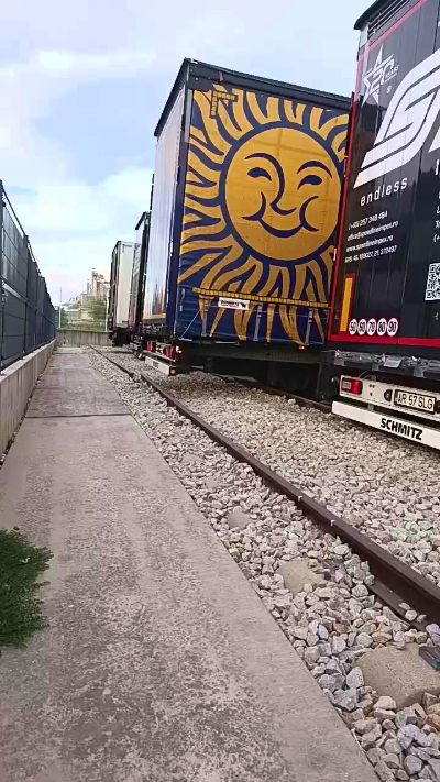 Truck_69 live from Spain