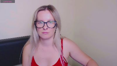 VanillaX_ live from United States