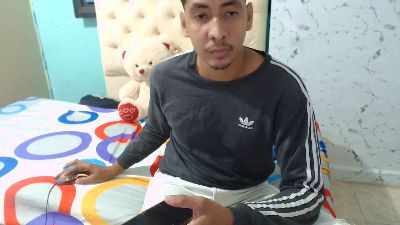 alexcum_hot live from Colombia
