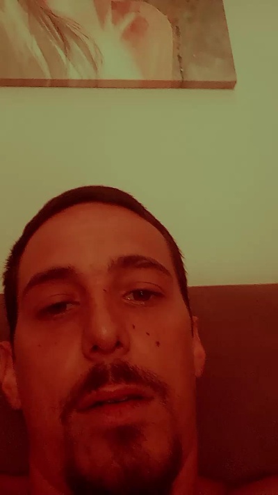 andreax26 live from Italy