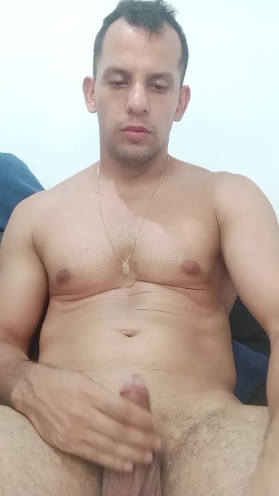 andresperez_1 live from United States