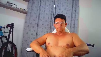 pedropicapi live from Colombia