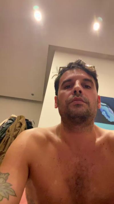 tangie_hot live from Italy