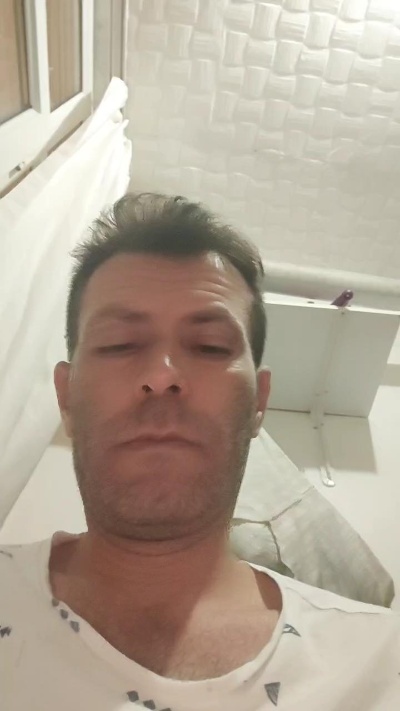 xtinder_cam live from Türkiye